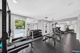 516 Windsor Dr, Palisades Park, NJ 07650 - Photo 22