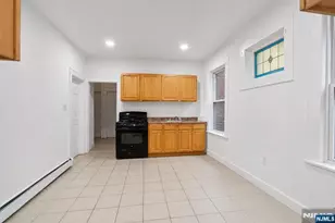 411 S 15th St, Newark, NJ 07103 - Photo 14