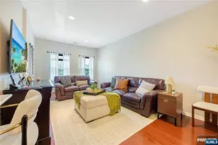 1018 Brittany Dr 1018, Wayne, NJ 07470 - Photo 6