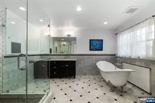 16 Madison Ave, Hasbrouck Heights, NJ 07604 - Photo 18