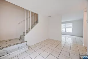 235-237 Keen, Paterson, NJ 07524 - Photo 6