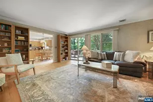 885 Summit Ave, River Edge, NJ 07661 - Photo 26