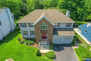 885 Summit Ave, River Edge, NJ 07661 - Photo 2