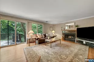885 Summit Ave, River Edge, NJ 07661 - Photo 28