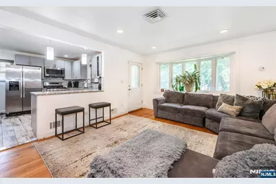 85 Bloomfield Avenue, Nutley, NJ 07110 - Photo 8
