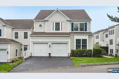 2 Constitution Lane 1501 #1501, Totowa, NJ 07512 - Photo 2