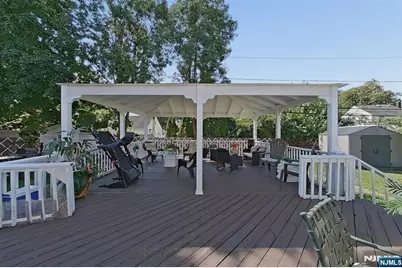 112 Elmwood Drive, Elmwood Park, NJ 07407 - Photo 16