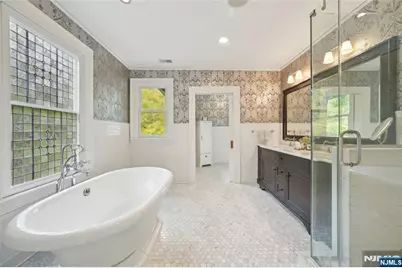 40 Highland Avenue, Millburn, NJ 07078 - Photo 20