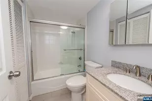 300 Main Street 707, Little Falls Township, NJ 07424 - Photo 18