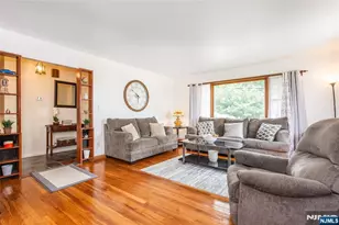 153 Notch Rd, Clifton, NJ 07424 - Photo 2