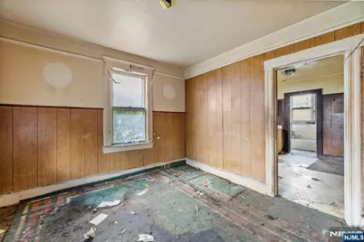 36 Pulaski Street, Bloomfield, NJ 07003 - Photo 6