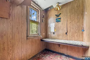 36 Pulaski St, Bloomfield, NJ 07003 - Photo 18