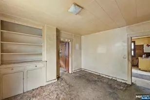 36 Pulaski St, Bloomfield, NJ 07003 - Photo 12