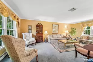 30 Arlton Ave, Allendale, NJ 07401 - Photo 6