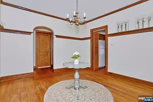 5-10 Hartley Pl, Fair Lawn, NJ 07410 - Photo 10