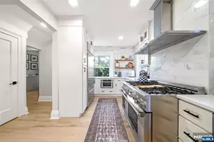 1124 Abbott Blvd, Fort Lee, NJ 07024 - Photo 14