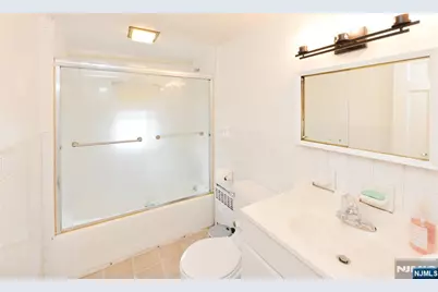 1556 Wyndmoor Avenue, Hillside, NJ 07205 - Photo 16