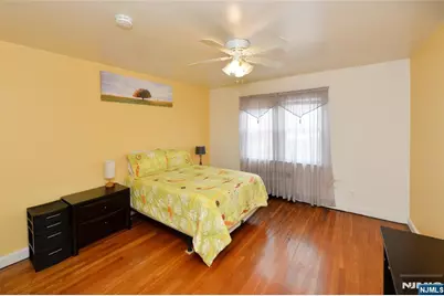 1556 Wyndmoor Avenue, Hillside, NJ 07205 - Photo 12
