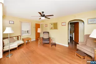 151 Hickory Ave, Bergenfield, NJ 07621 - Photo 4