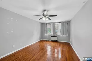 19 Lyons 204, Newark, NJ 07112 - Photo 6