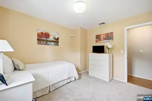 213 Alberon Dr, Park Ridge, NJ 07656 - Photo 18