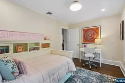 323 Montrose Avenue, South Orange, NJ 07079 - Photo 22