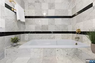 40 N Garwood Ct, Garfield, NJ 07026 - Photo 18