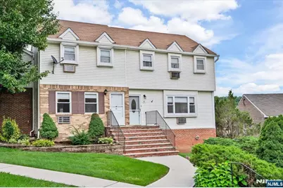 322 Richard Mine Road U12 #U12, Roxbury Township, NJ 07885 - Photo 2