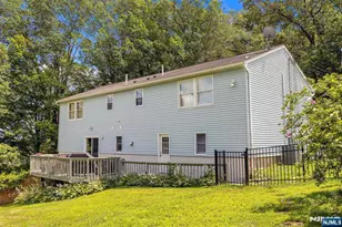 16 Argus Ave, Butler, NJ 07405 - Photo 14
