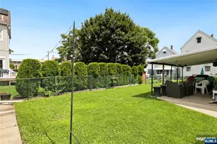 25 Grunwald St, Clifton, NJ 07013 - Photo 20