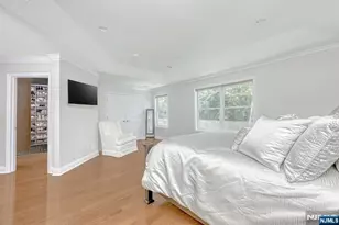 1004 Whitney Ln, Allendale, NJ 07401 - Photo 12