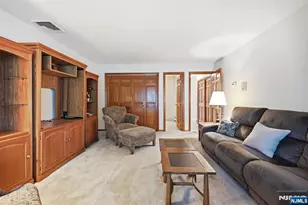 5 Valen Ct 1, Franklin Lakes, NJ 07417 - Photo 28