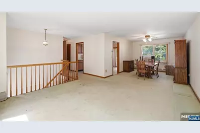 5 Apshawa Cross Road, West Milford, NJ 07480 - Photo 8