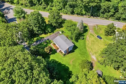 5 Apshawa Cross Road, West Milford, NJ 07480 - Photo 30