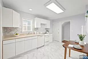 888 Lake St, Newark, NJ 07104 - Photo 8