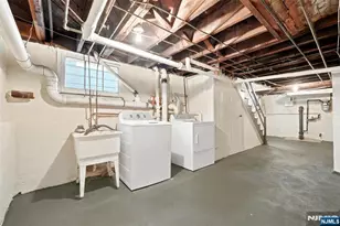 888 Lake St, Newark, NJ 07104 - Photo 32