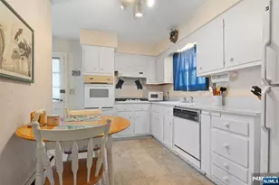 74 Farmingdale Rd, Wayne, NJ 07470 - Photo 10