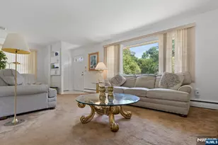74 Farmingdale Rd, Wayne, NJ 07470 - Photo 8