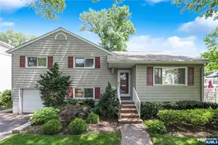 152 Coles Ave, Hackensack, NJ 07601 - Photo 2