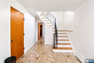 19 Village Pl, Secaucus, NJ 07094 - Photo 4