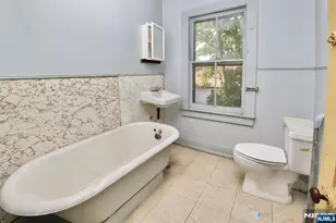27 Augusta St, Irvington, NJ 07111 - Photo 12