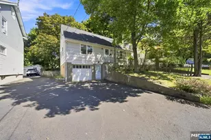 53 Payne Ave, Midland Park, NJ 07432 - Photo 2