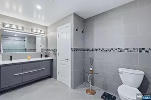 5312 City Pl 5312, Edgewater, NJ 07020 - Photo 14