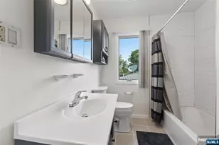56 Chesapeake Ave, Parsippany, NJ 07034 - Photo 22