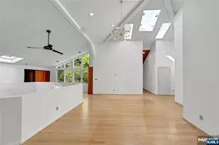 262 W Saddle River Rd, Upper Saddle River, NJ 07458 - Photo 18