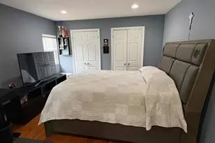 22 High St, Bound Brook, NJ 08805 - Photo 2