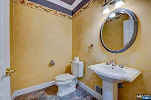 7 Bonnieview Ln, Montville Township, NJ 07082 - Photo 14