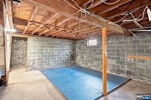 97 Elberon Ave, Hawthorne, NJ 07506 - Photo 24