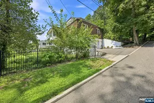 1219 Valley Rd, Clifton, NJ 07043 - Photo 30