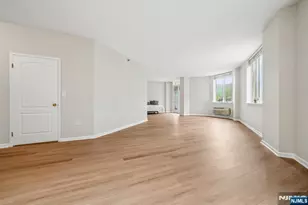 10 Smith Manor Blvd 119, West Orange Township, NJ 07052 - Photo 4